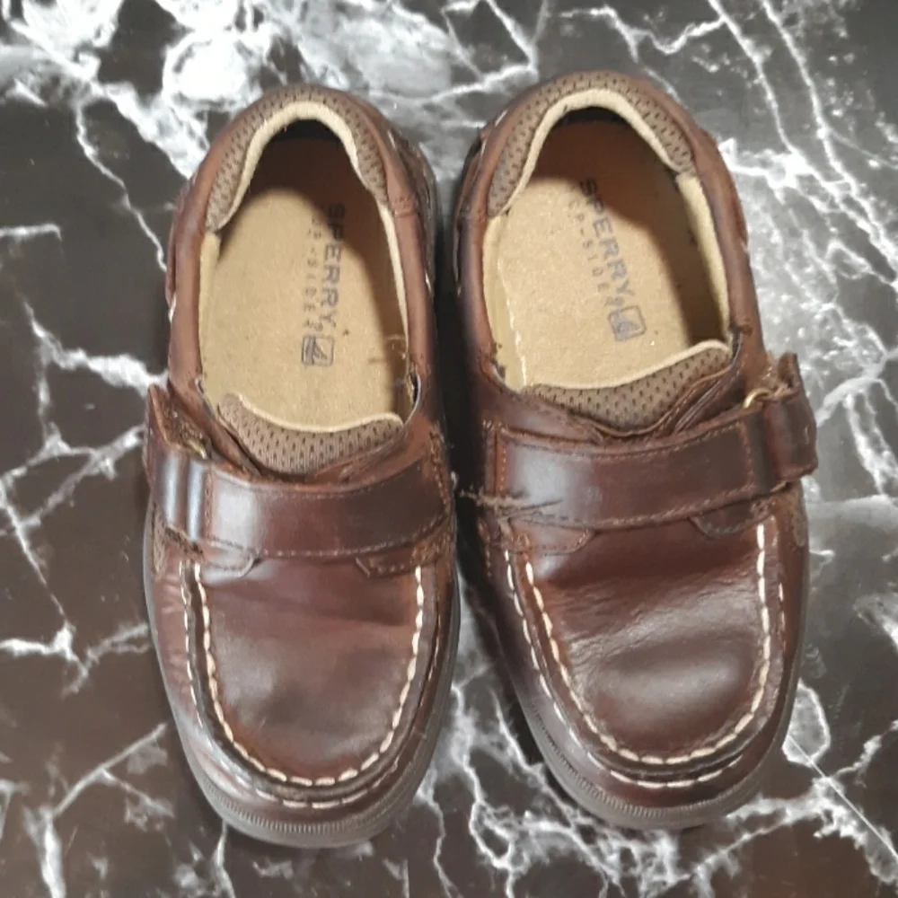 Sperry Cutter Velro toddler 9m